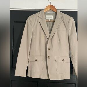 Banana Republic stretch, khaki blazer. Size 6. Blazer is very soft. Classic look